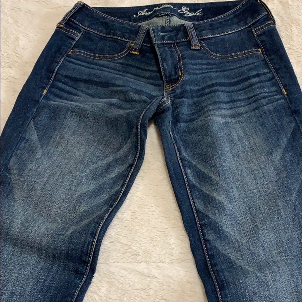American Eagle skinny jeans size 2